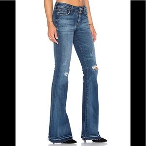 RARE! HUDSON DISTRESSED MIDRISE MIA 5 PKT FLARE 24